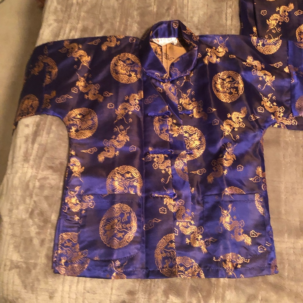 Chinese satin suit for girls, size 10 (brand new)